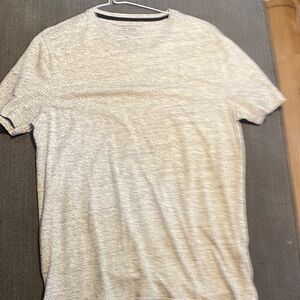 Banana Republic Light Gray Short Sleeve Tee